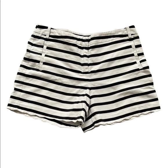 anne klein scalloped shorts